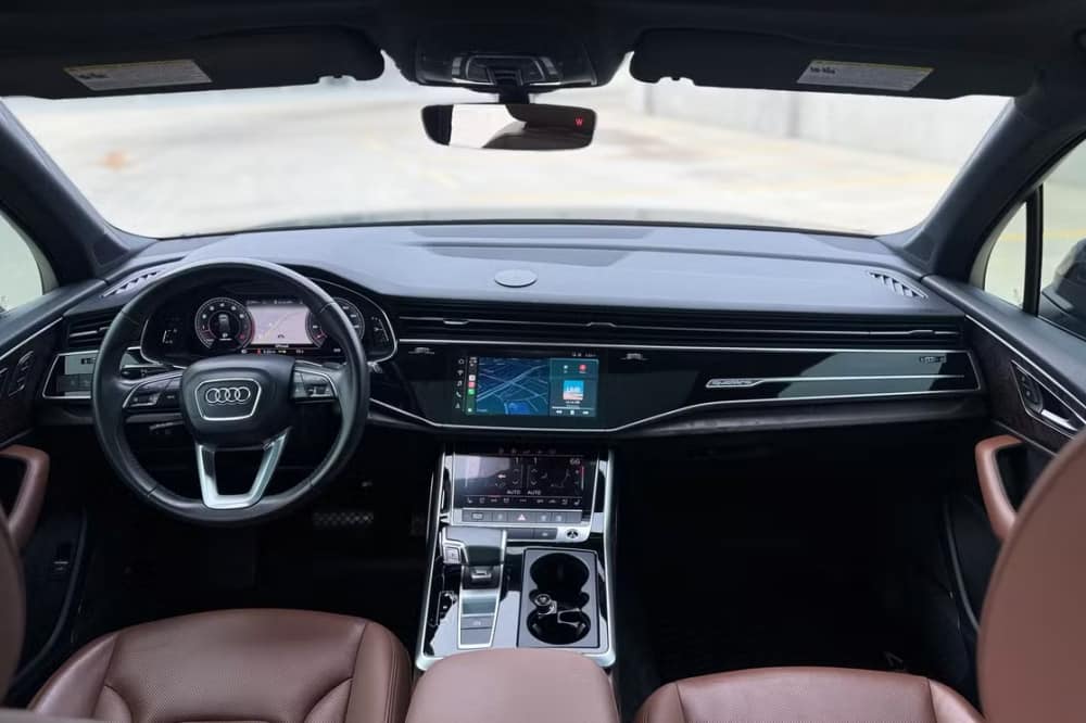 Luxury Car Rental 107