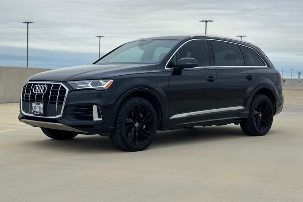 Luxury Car Rental 109