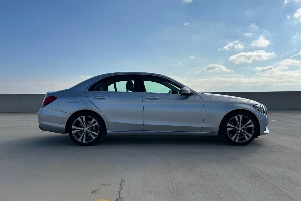 Luxury Car Rental 117